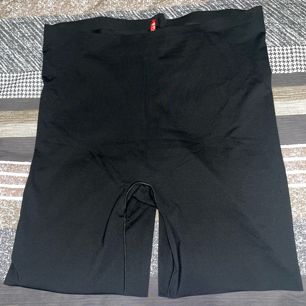 Spanx by Sarah blakely